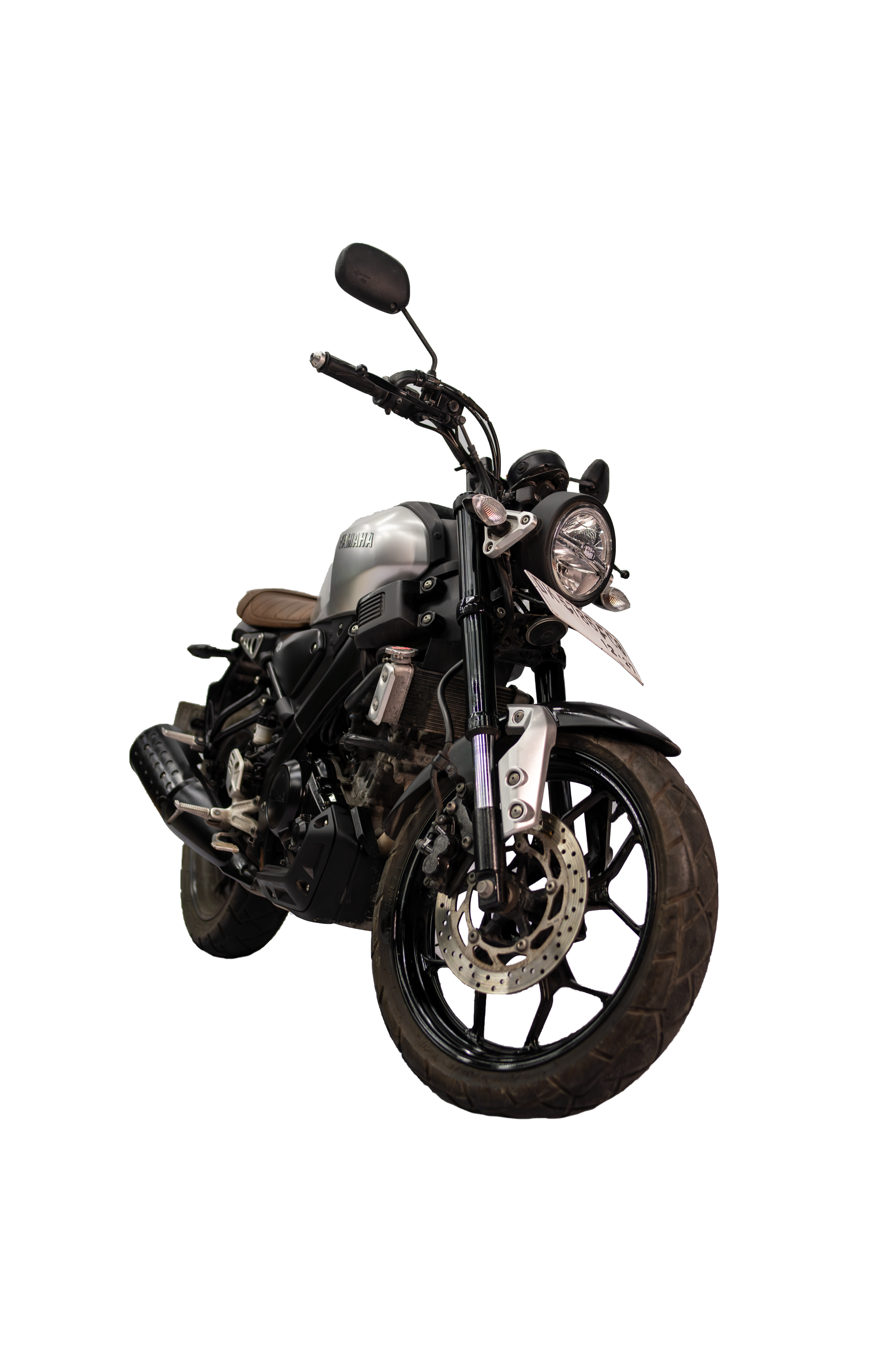 Yamaha XSR 155 Silver