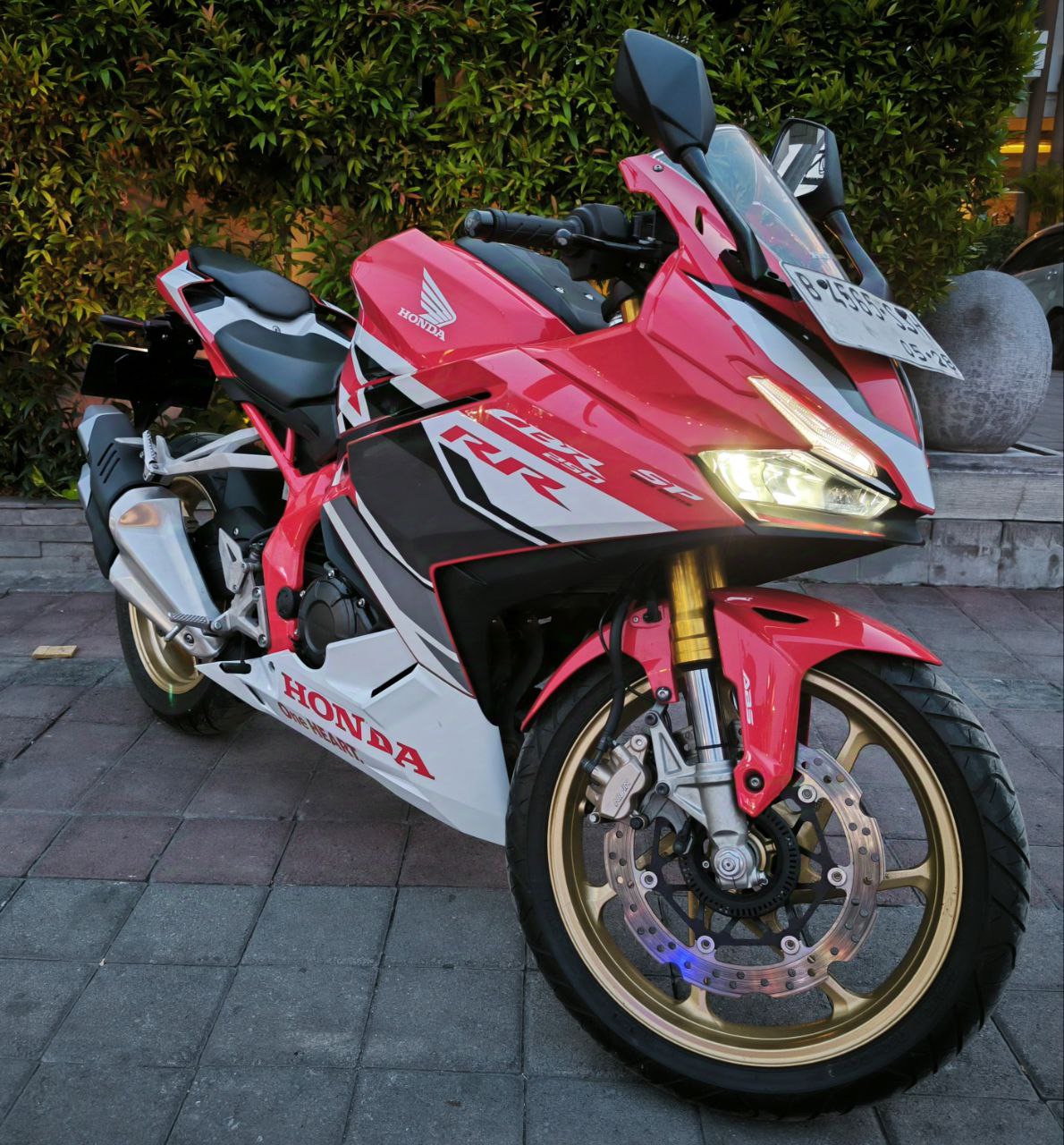 Honda CBR250RR SP QS New model