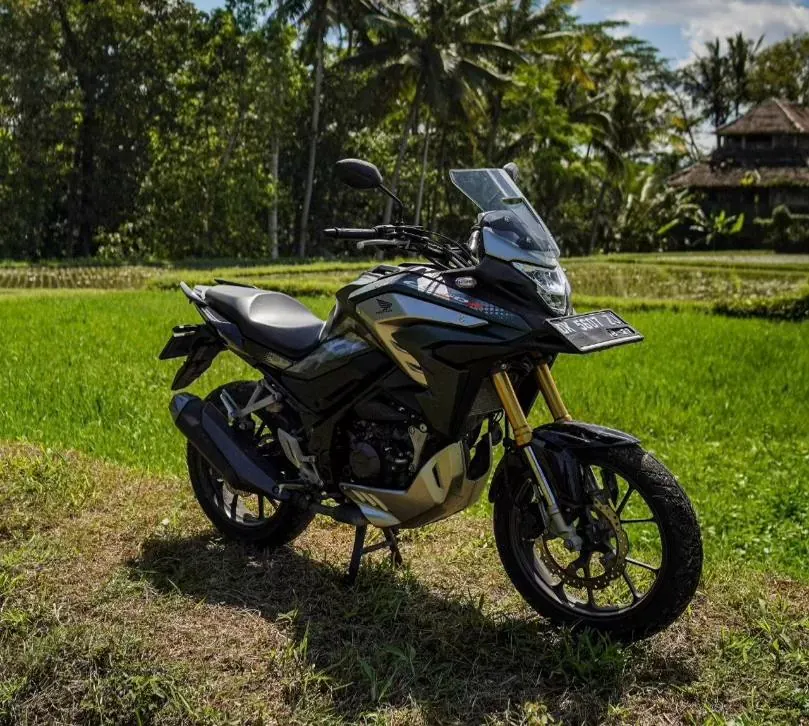 Honda CB 150X Green Tour