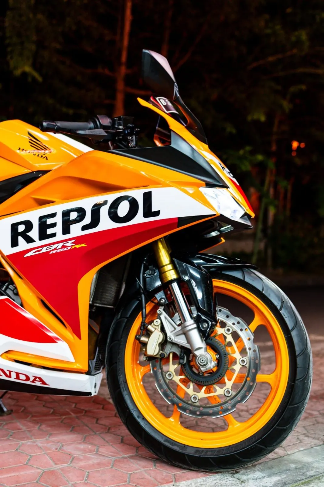 Honda CBR 250RR ABS Forced Racing Engine 5