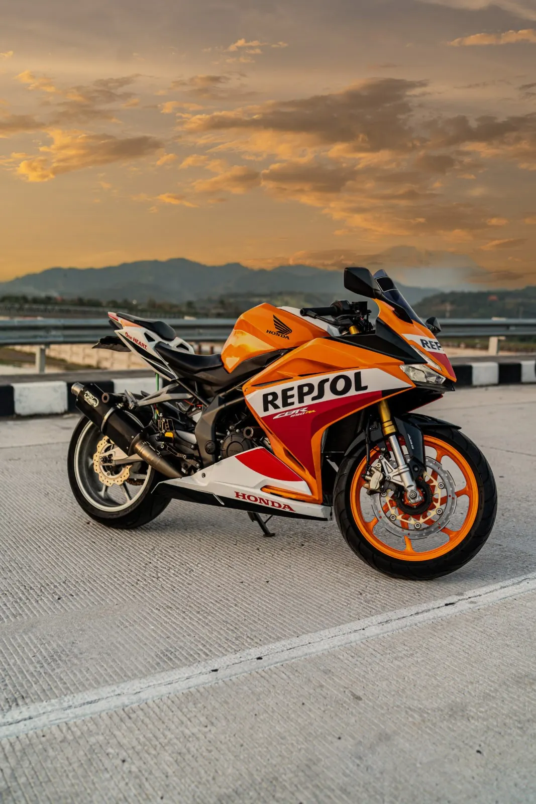 Honda CBR 250RR ABS Forced Racing Engine 6