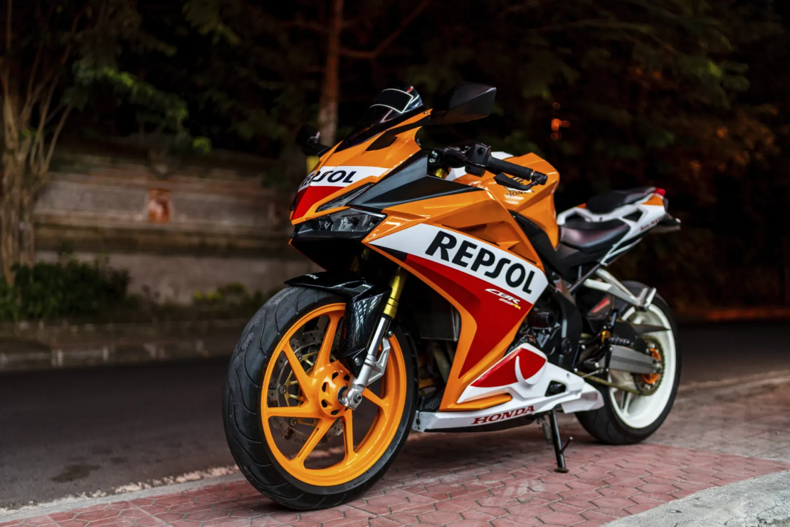 Honda CBR 250RR ABS Forced Racing Engine