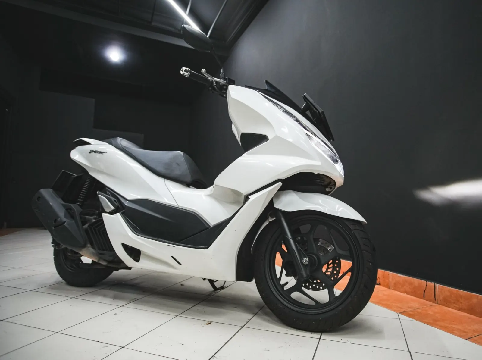 Honda PCX White 150cc