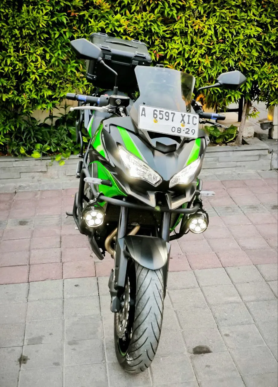 KAWASAKI VERSYS 650 adventure edition 2
