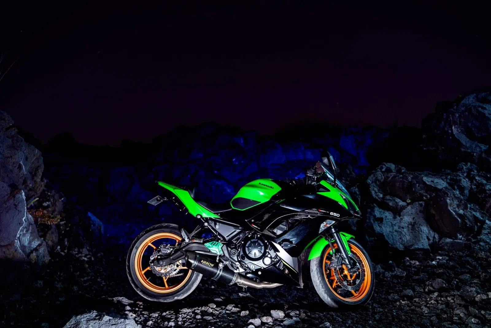 Kawasaki Ninja 650 ABS Carbon 2