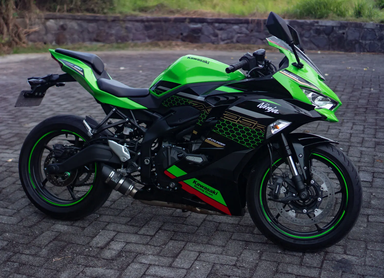 Kawasaki Ninja ZX25R (4 cylinders)