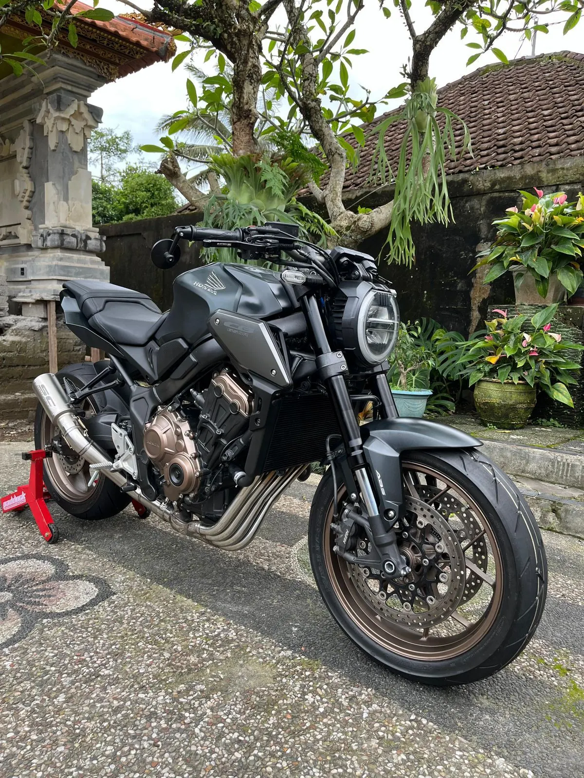 Honda CB650R ABS Neo