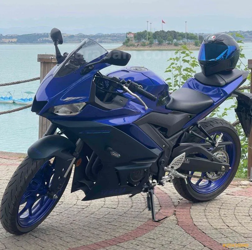 Yamaha R25 ABS new model 1