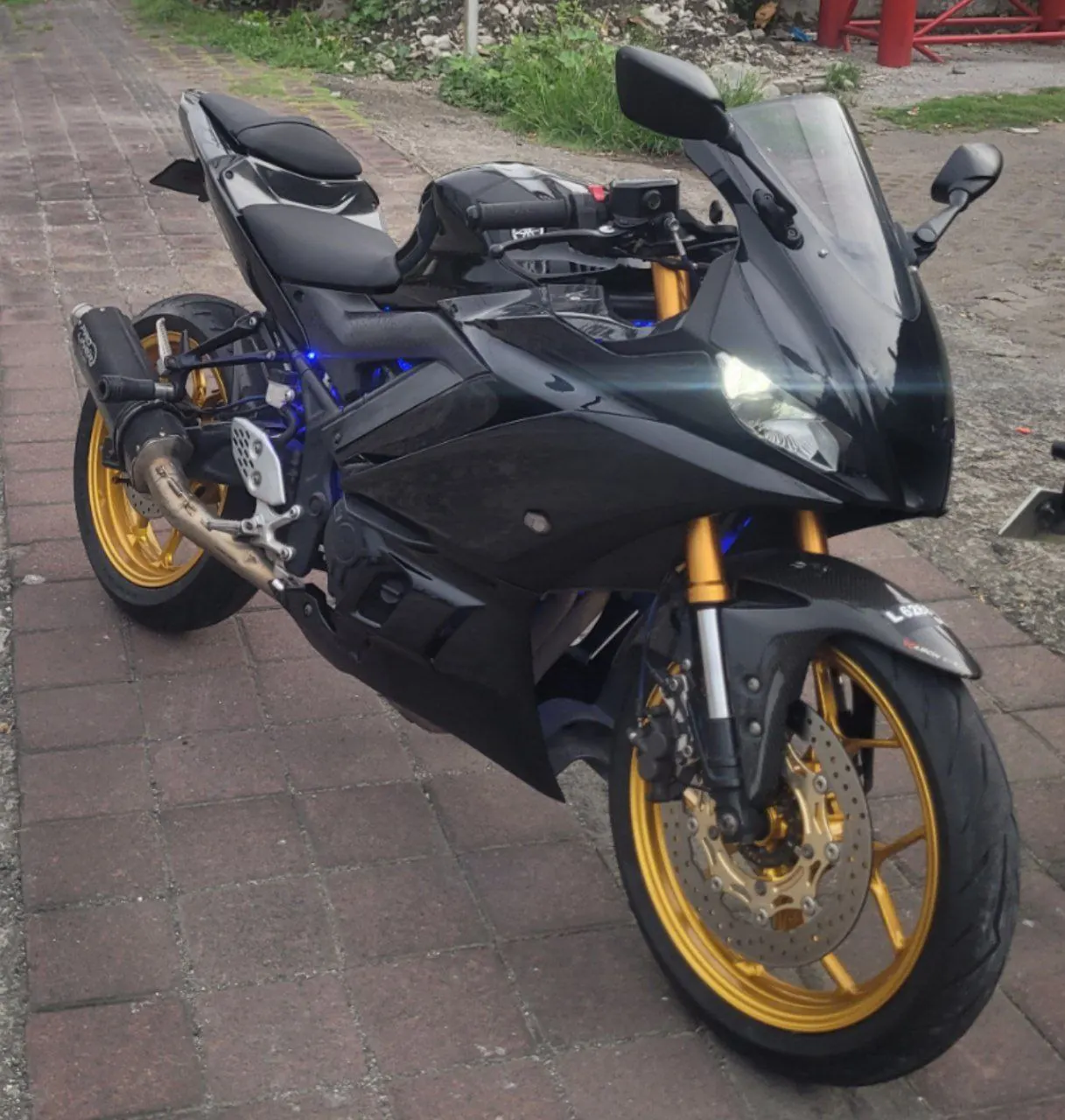 Yamaha R3 320cc ABS 1