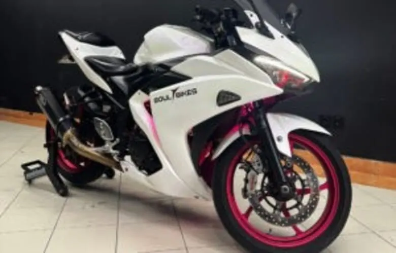 Yamaha R3 350cc ABS White Pearl